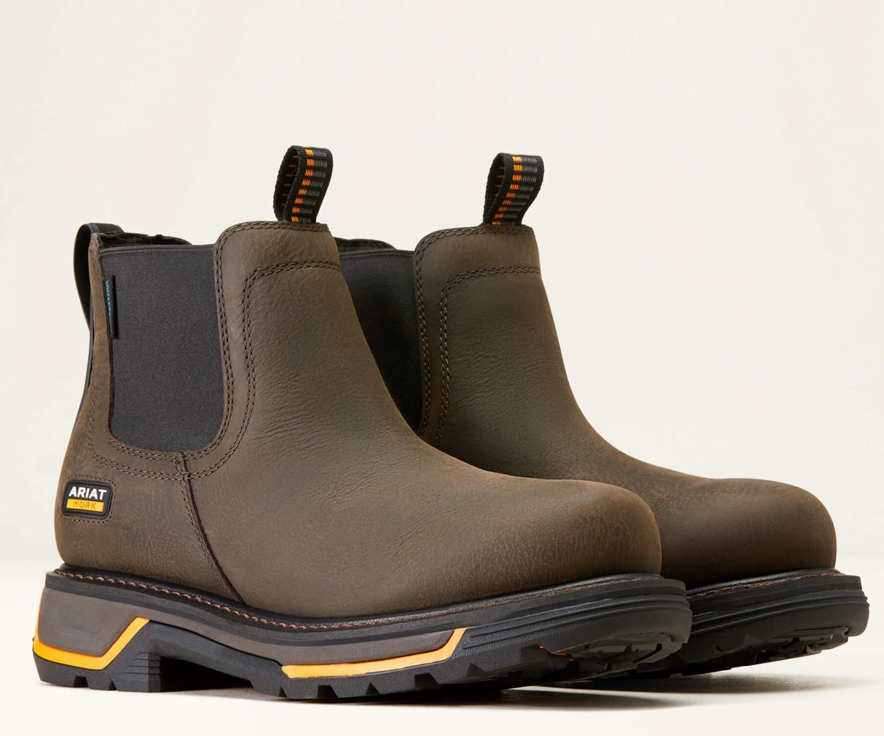 Ariat Big Rig Chelsea: Stivali da lavoro impermeabili, Iron Coffee, comodi e resistenti per l'uomo moderno.